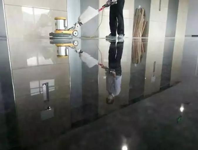 ʯ���z��ô�x��